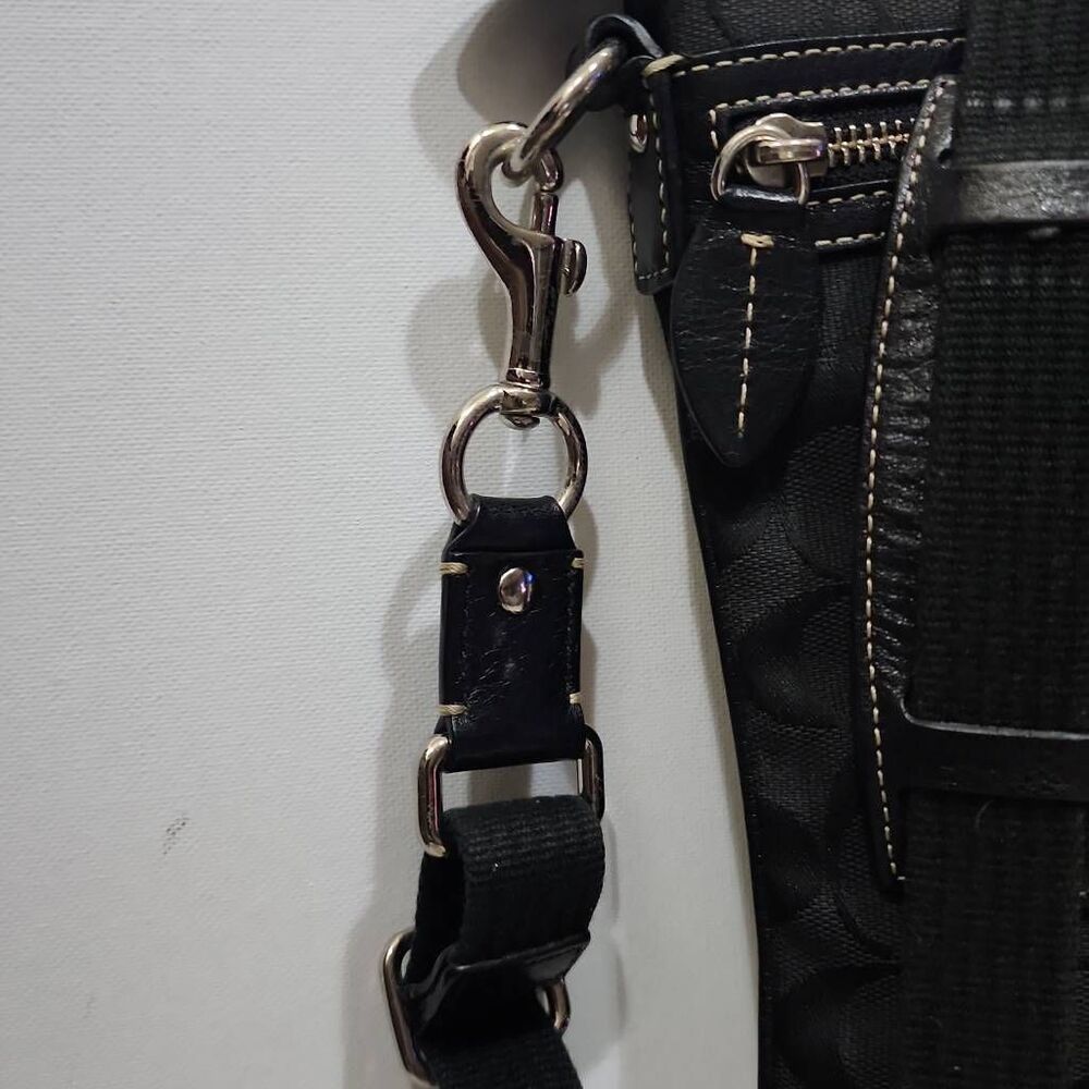 Coach Penelope Signature crossbody Black Canvas - Picture 4 of 11